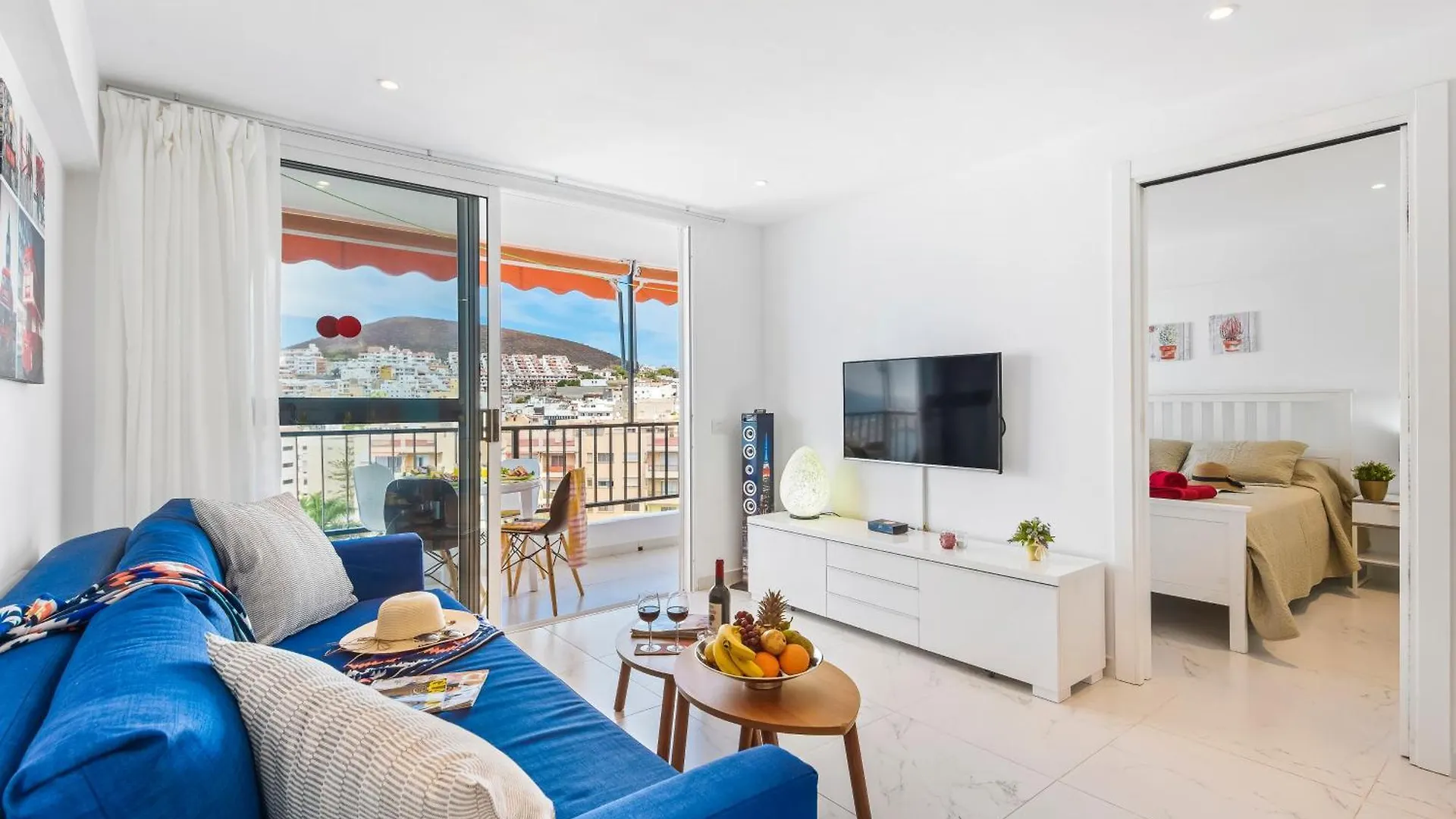 Appartement 76. Los Cristianos First Sea Line, Parking, Wi Fi